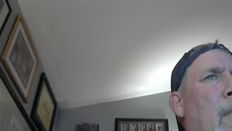 bigh1964 online show from December 19, 7:37 am