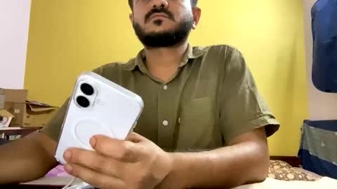 bighandsomesatisfy online show from March 9, 6:12 pm