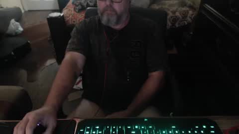 bighugmugg online show from November 1, 10:53 pm