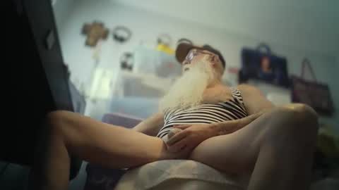 bigjeff01 online show from January 18, 6:17 pm