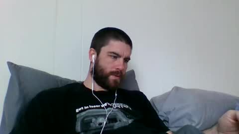 Snapshot of bigmag23 chatting on October 22, 7:37 pm bigmag23 online show from October 22, 7:37 pm