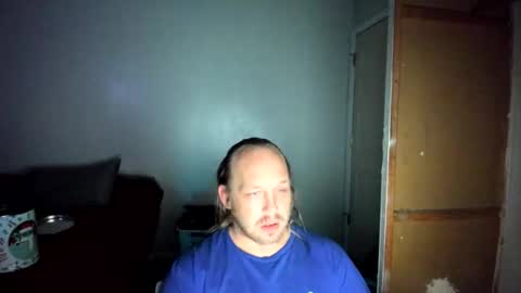 bigmike20129020 online show from May 5, 9:37 am