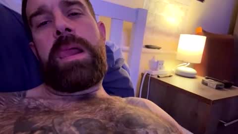 bignickohyes online show from March 10, 7:33 am