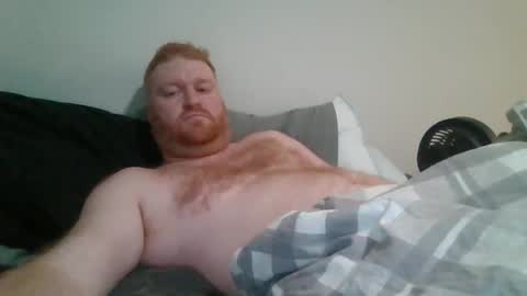 bigred92899 online show from February 15, 11:25 pm