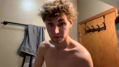 bigskinnyboyshh online show from January 14, 5:45 pm