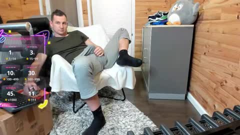 bigsshark online show from December 17, 9:43 pm