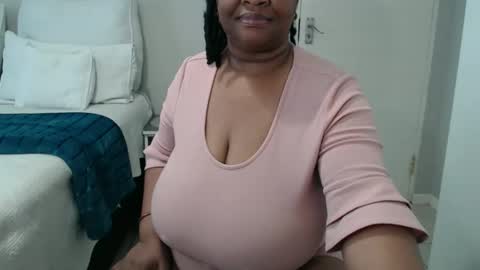 Lona online show from December 2, 4:32 am