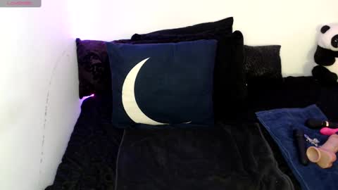 Nichole lights online show from September 15, 8:43 pm