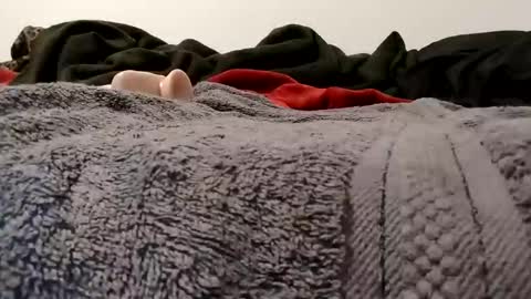 bigtopcircus online show from February 28, 8:40 am