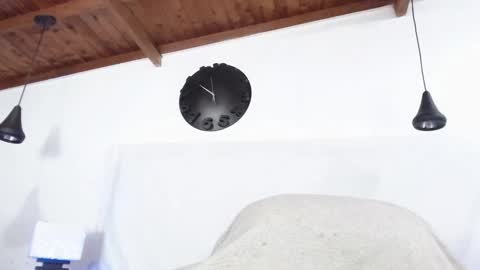 Snapshot of bigzehuz chatting on January 30, 9:04 am andres online show from January 30, 9:04 am