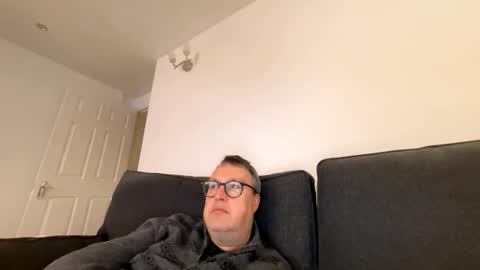 Just call me master online show from February 3, 6:34 pm