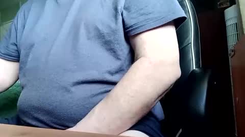 billlllllyb online show from April 5, 4:59 pm