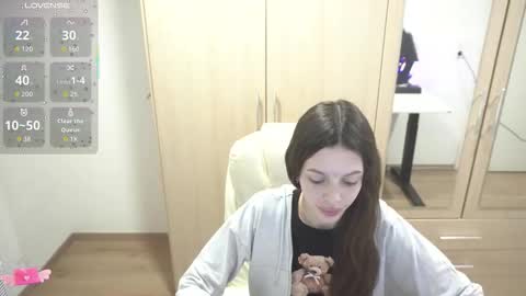 billy1love online show from December 21, 8:15 pm