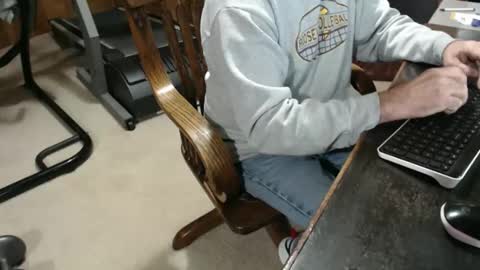 billy471 online show from March 12, 10:57 pm