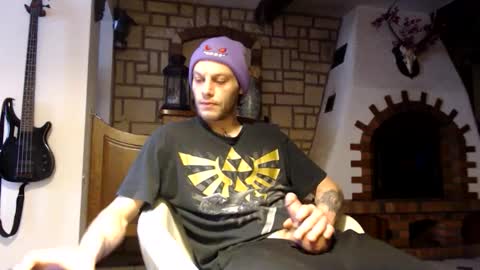 Billy FingerCut online show from February 4, 8:24 am