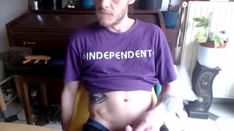 Billy FingerCut online show from March 12, 7:02 am