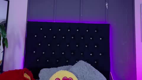 Billie online show from September 25, 7:43 pm