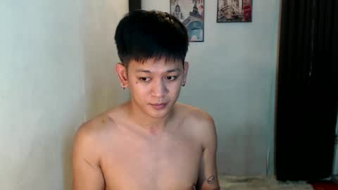 Snapshot of bj_alex31 chatting on February 20, 1:25 am alex online show from February 20, 1:25 am