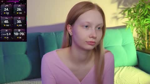 Julia online show from November 23, 2:42 am