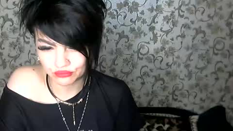 black_hot_01 online show from October 29, 10:32 pm