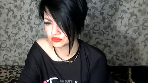 black_hot_01 online show from September 15, 10:11 pm