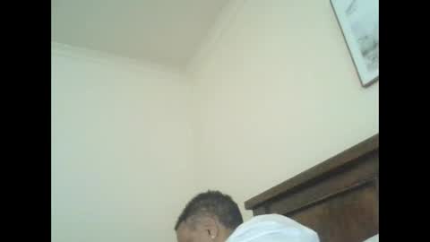 black_n_white4 online show from December 22, 12:07 am