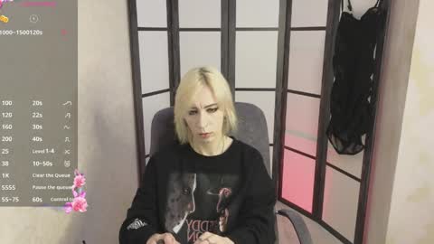 Emily online show from May 2, 8:31 am