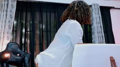 Tifany online show from October 18, 2:10 pm