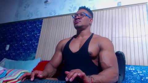 duglas online show from February 25, 6:44 pm