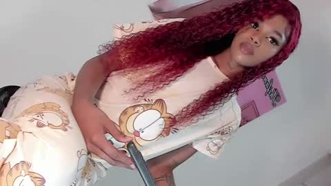 black_thifanny1 online show from March 18, 9:37 am