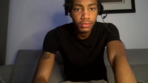 BlackBullTitus online show from December 14, 3:35 am