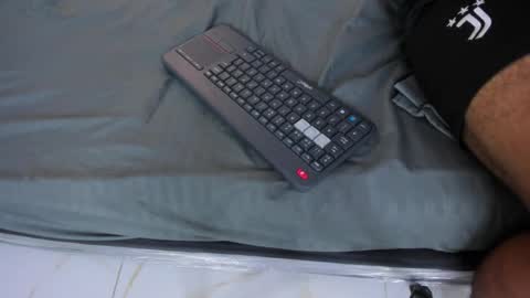 blacke online show from February 6, 2:04 am