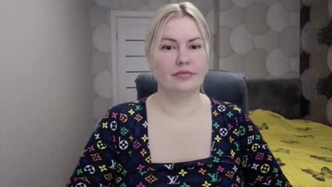 blackeyes11 online show from December 13, 9:43 pm