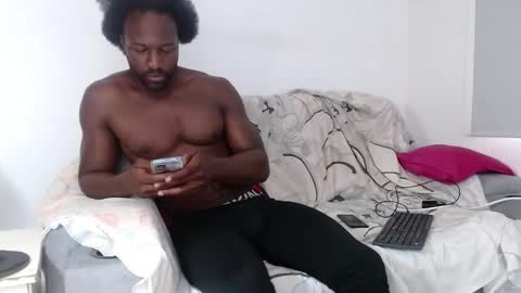 Twtter 1MikeBeckford            Onlyfns beckfordmike online show from February 9, 12:31 pm