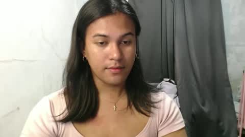 Ellez online show from December 14, 4:57 pm