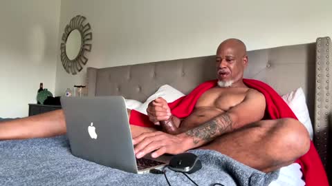 Snapshot of blacksexbite chatting on February 6, 4:58 pm ebony online show from February 6, 4:58 pm