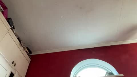 L33 online show from March 15, 11:13 am