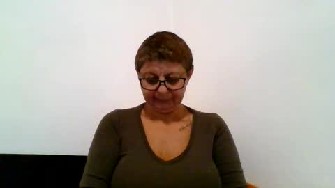 Snapshot of blackwidow05 chatting on October 8, 2:34 pm Black Widow online show from October 8, 2:34 pm