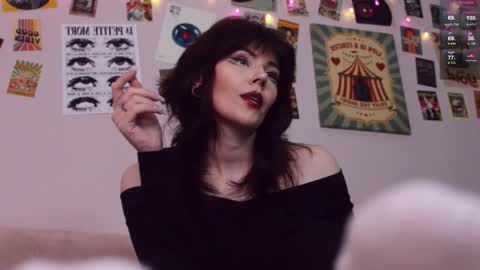 Britney online show from February 26, 1:25 pm