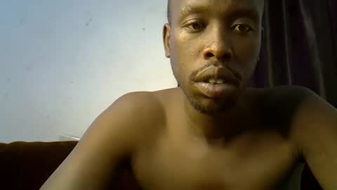 blaqboi_ online show from March 2, 7:15 am