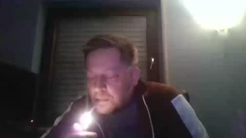 blonde32m online show from December 21, 4:35 pm