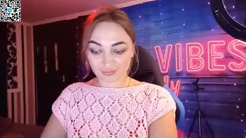 Snapshot of blonde_temptation chatting on October 23, 7:15 pm Meryem online show from October 23, 7:15 pm