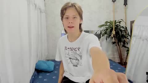 Snapshot of blondie_lover69 chatting on September 27, 9:34 pm Maleeth online show from September 27, 9:34 pm