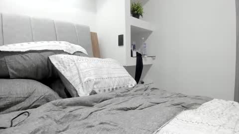 katartistic name online show from April 2, 5:48 am