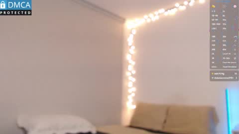 Blue online show from March 8, 2:15 am