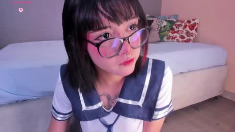 blue_sixx online show from April 11, 10:36 pm