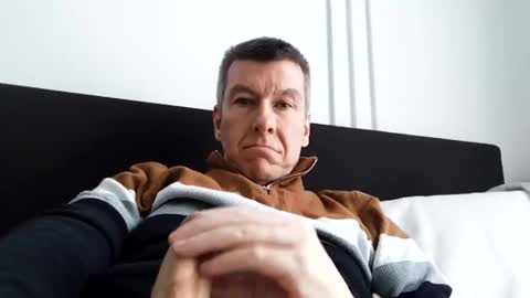 blueeyesteele online show from April 13, 11:36 am