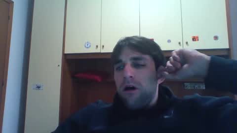 bluejoee online show from December 20, 2:46 pm