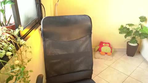 Snapshot of bluemysticlady chatting on February 21, 11:11 am FLORAA online show from February 21, 11:11 am