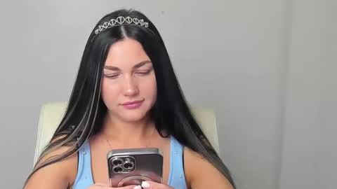 Kelly online show from November 25, 6:45 am